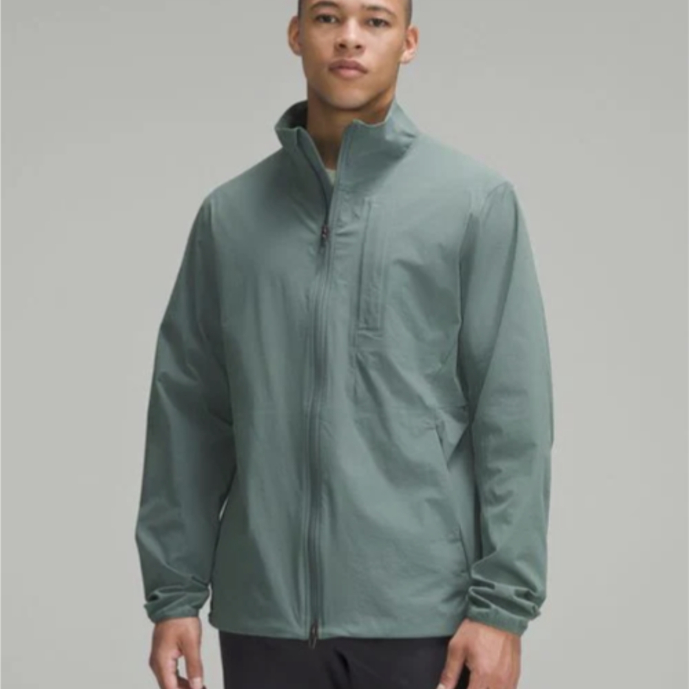 Lululemon Sojourn Windbreaker Jacket